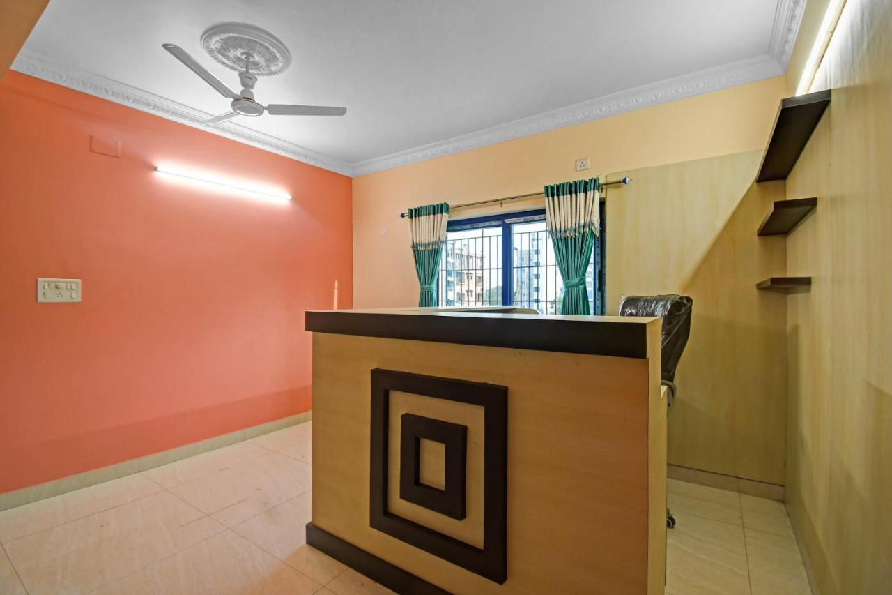 Oyo Flagship 84655 S S Guest House Kolkata Exterior photo