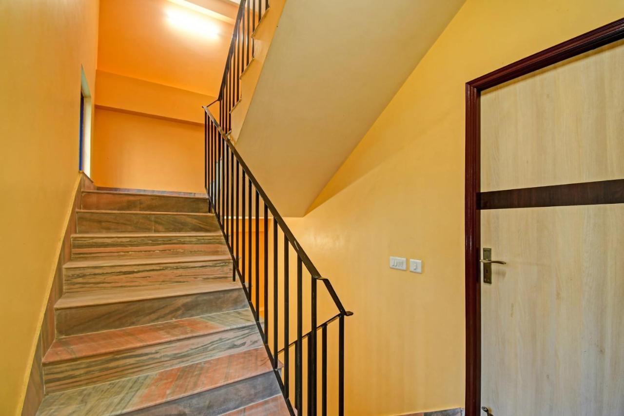 Oyo Flagship 84655 S S Guest House Kolkata Exterior photo